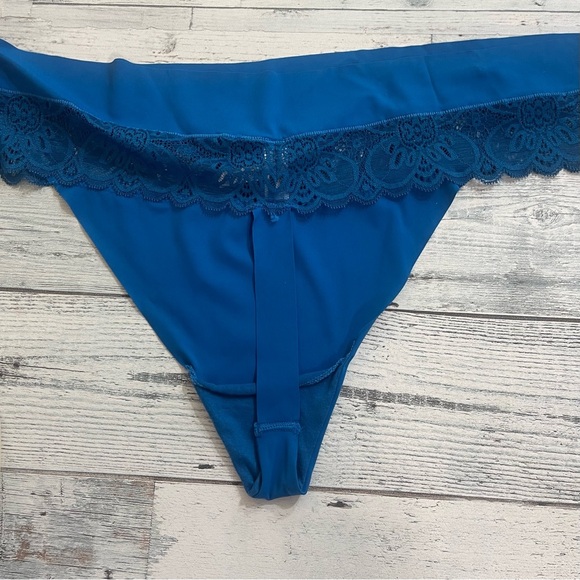 Blake & Co Plus Size 3 Pair Nylon Spandex Lace Thongs  3X NEW - Picture 11 of 15